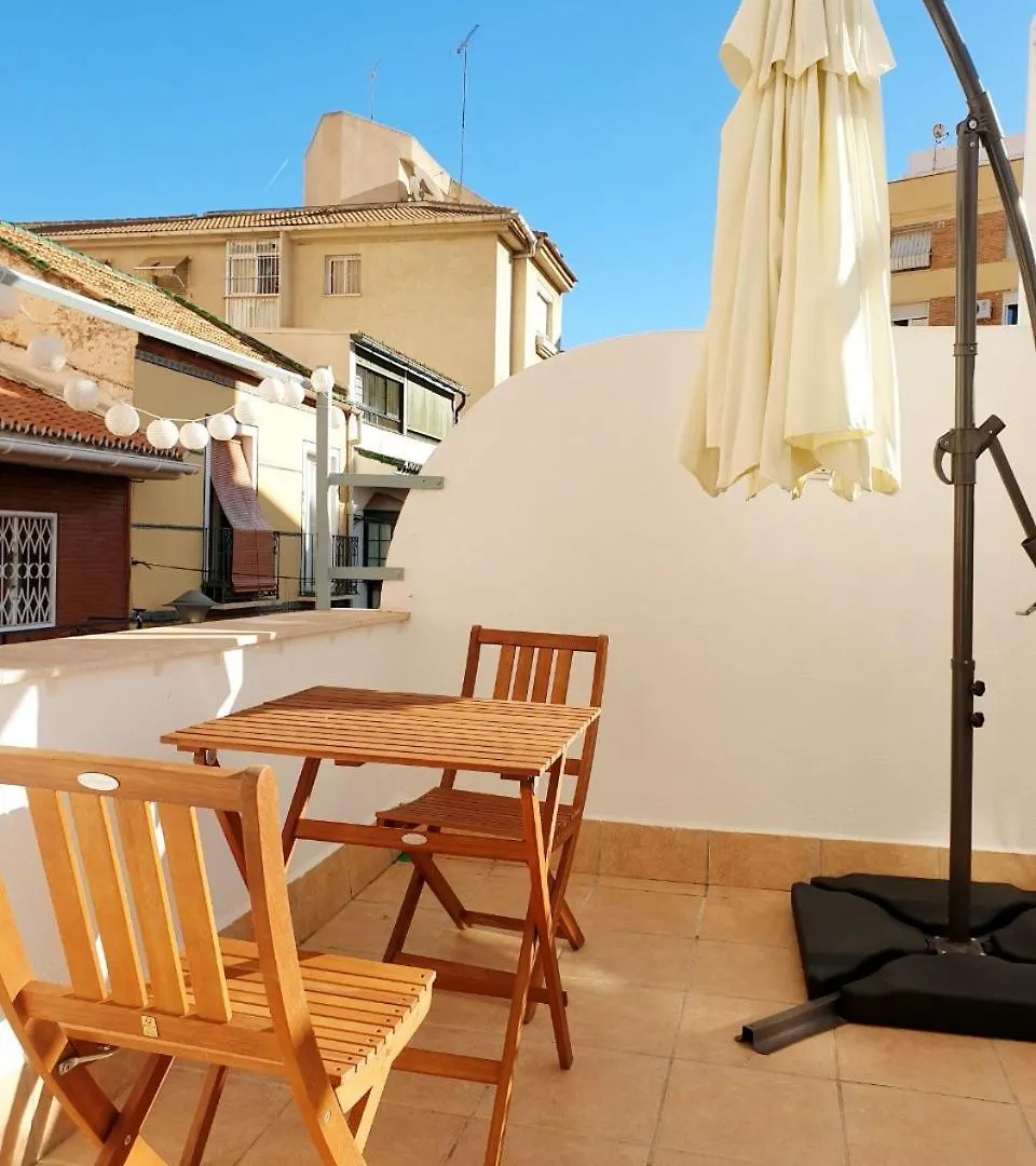 Apartment With Private Terrace, Kingsize Bed, Highspeed-Wifi & Ac Malaga